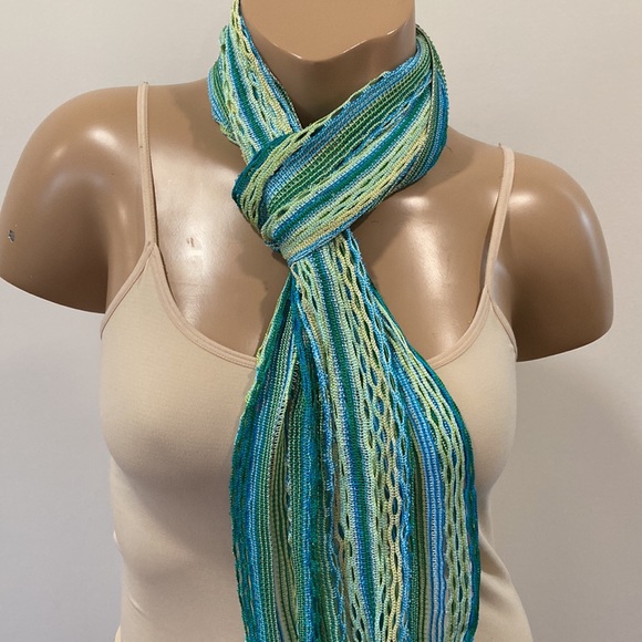 Scarf - Picture 2 of 6